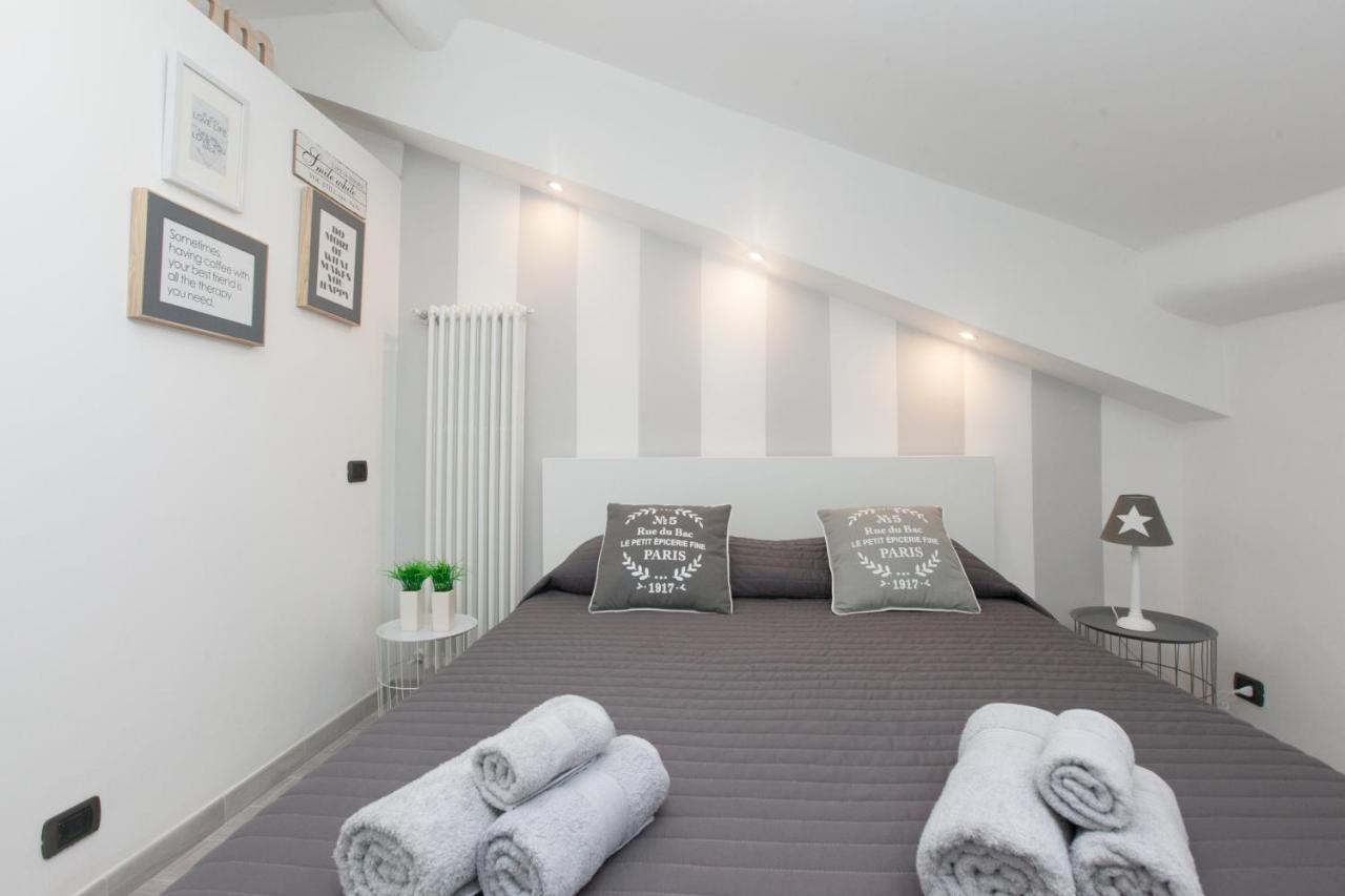 Amazing And New Penthouse In City Center Mailand Exterior foto
