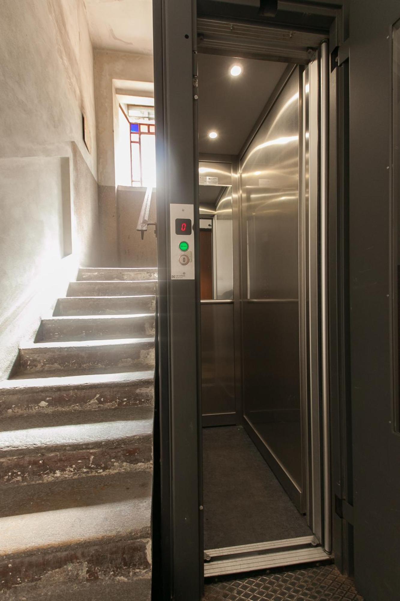Amazing And New Penthouse In City Center Mailand Exterior foto